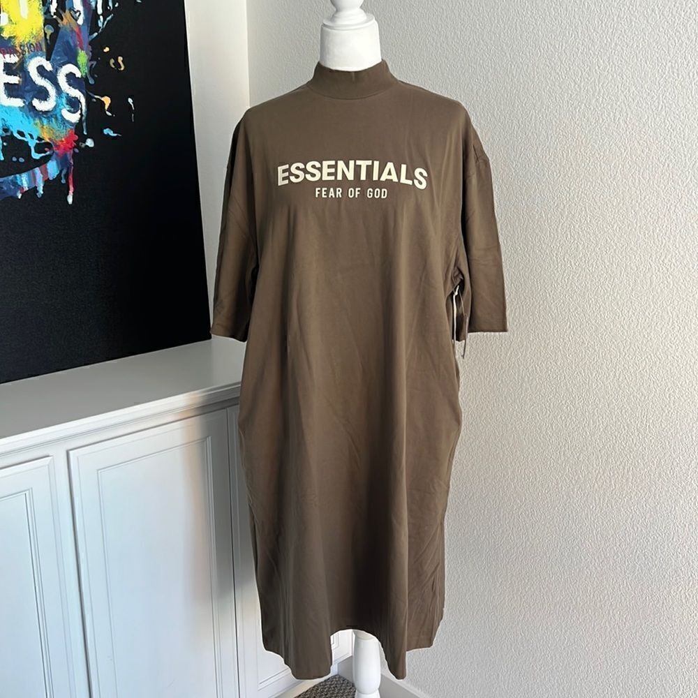 đ¨SOLD OUT In STORESđ¨ FearâofâGodâESSENTIALSâDress-âNWT - Picture 2 of 10